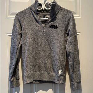 ROOTS Like New Gray Quarter-Zip Sweater